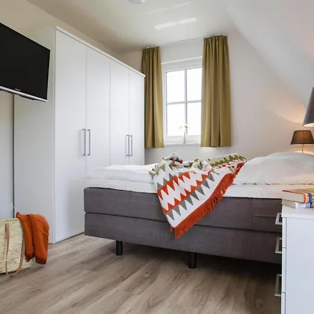 度假居 Luxushaus Bodstedt Mit Sauna Am Bodden *
