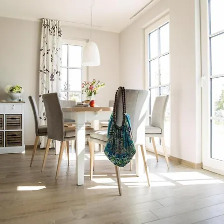 Luxushaus Bodstedt Mit Sauna Am Bodden