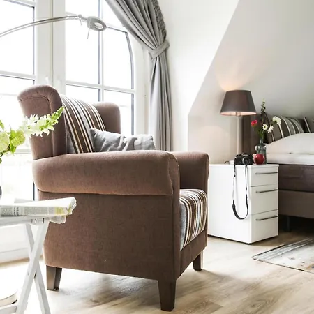 Luxushaus Bodstedt Mit Sauna Am Bodden